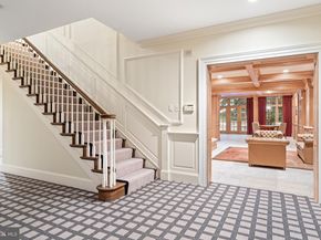 9900 New London Drive, Potomac MD 20854