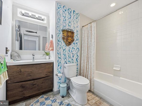 3 N Chris Columbus Boulevard MD303, Philadelphia PA 19106