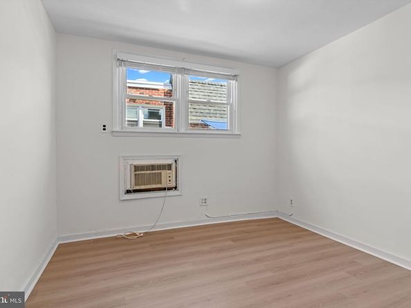 8614 Agusta Street, Philadelphia PA 19152