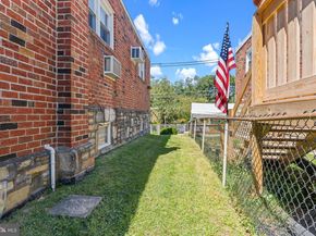 8614 Agusta Street, Philadelphia PA 19152