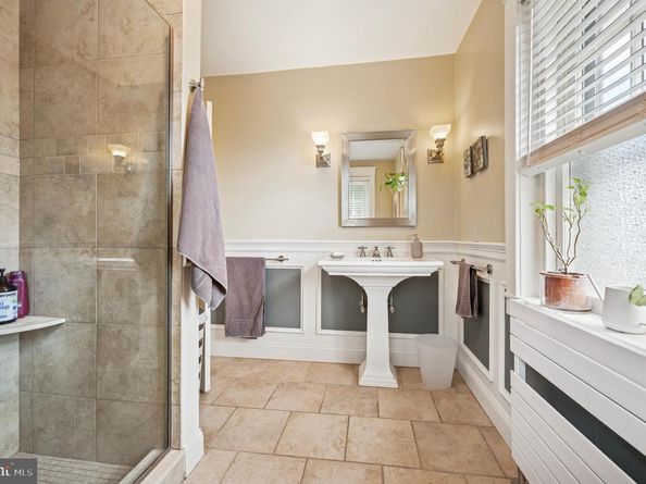 518 Merwyn Road, Narberth PA 19072