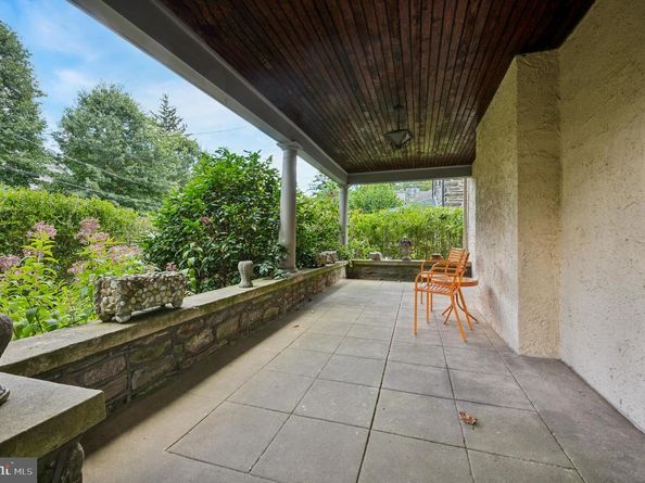 518 Merwyn Road, Narberth PA 19072