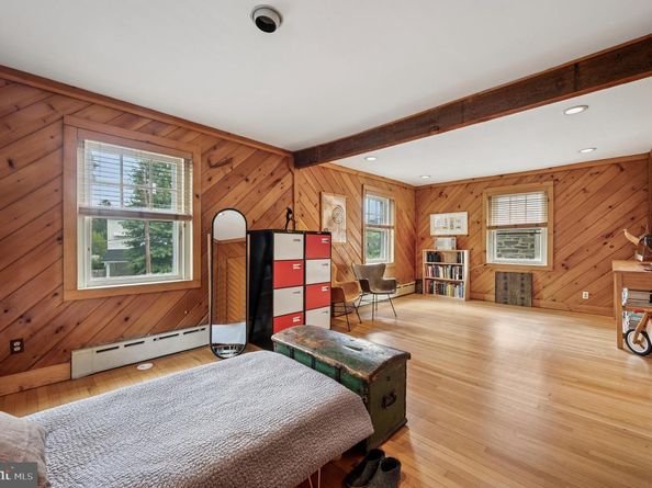 518 Merwyn Road, Narberth PA 19072