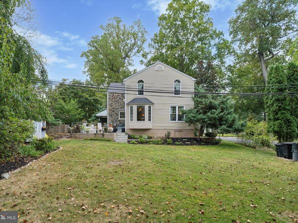 5265 Apache Lane, Drexel Hill PA 19026