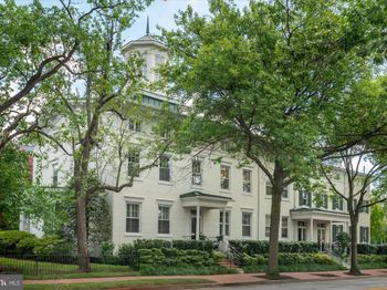 300 S Columbus Street