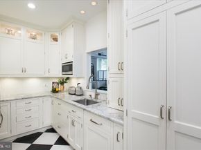 300 S Columbus Street, Alexandria VA 22314