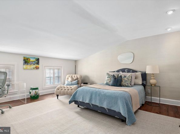 300 S Columbus Street, Alexandria VA 22314