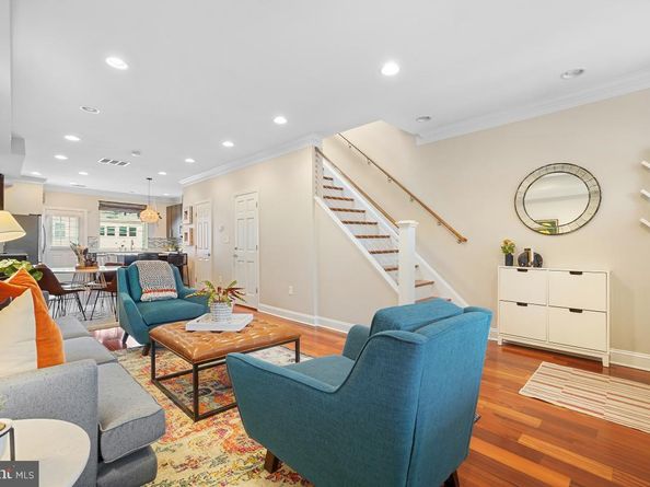 1917 H Street NE, Washington DC 20002