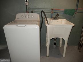 6453 N Smedley Street, Philadelphia PA 19126