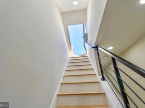 430 15TH Street SE, Washington DC 20003