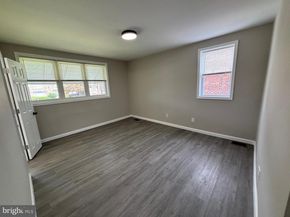 6470 Ardleigh Street, Philadelphia PA 19119