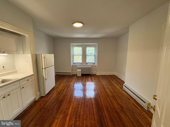 4718 Cedar Avenue, Philadelphia PA 19143