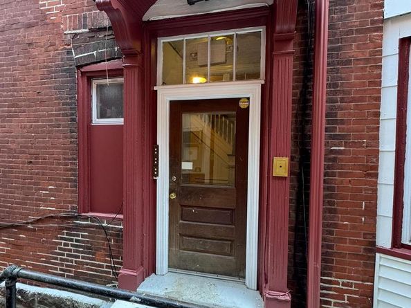 4718 Cedar Avenue, Philadelphia PA 19143