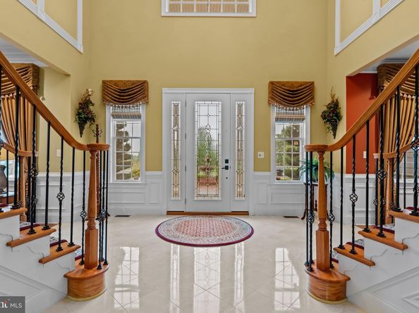 288 Jane Chapman Drive E E, Newtown PA 18940