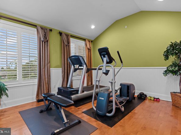 288 Jane Chapman Drive E E, Newtown PA 18940