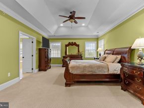 288 Jane Chapman Drive E E, Newtown PA 18940
