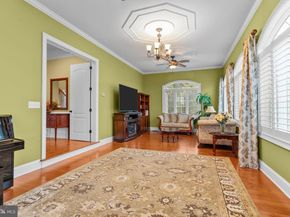 288 Jane Chapman Drive E E, Newtown PA 18940