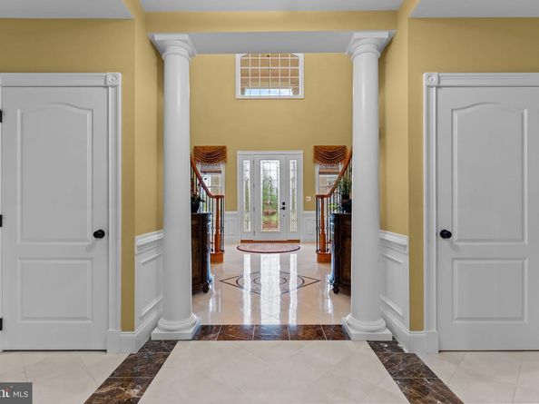 288 Jane Chapman Drive E E, Newtown PA 18940