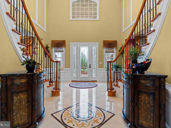288 Jane Chapman Drive E E, Newtown PA 18940