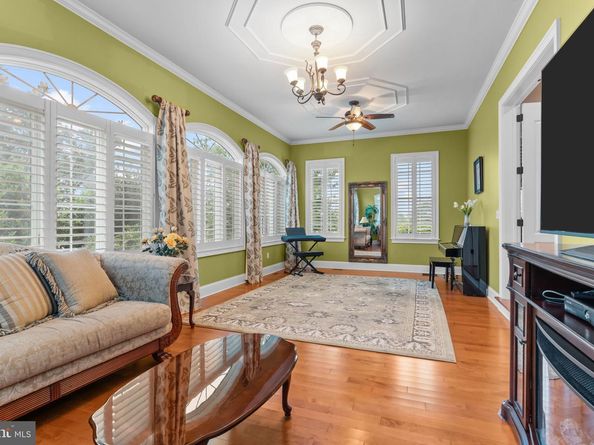 288 Jane Chapman Drive E E, Newtown PA 18940