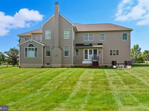 288 Jane Chapman Drive E E, Newtown PA 18940