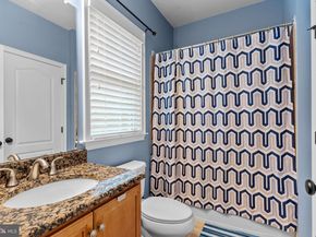 288 Jane Chapman Drive E E, Newtown PA 18940