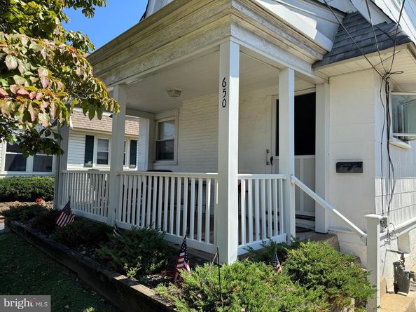 650 9TH Avenue, Prospect Park PA 19076