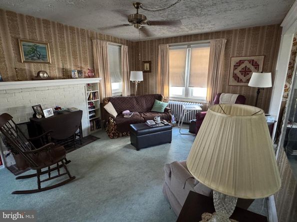 650 9TH Avenue, Prospect Park PA 19076