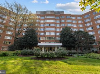 4000 Tunlaw Road NW
