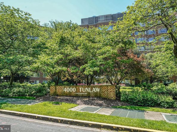 4000 Tunlaw Road NW 220, Washington DC 20007
