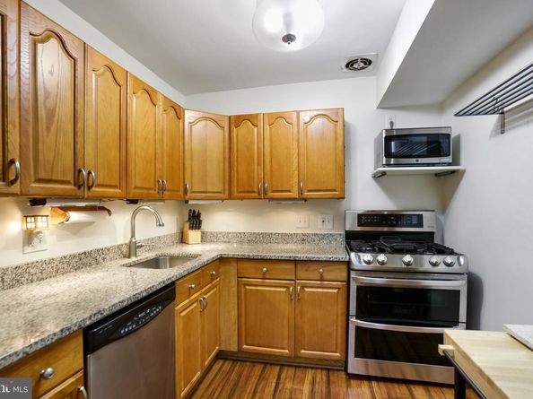 11603 Vantage Hill Road 22C, Reston VA 20190