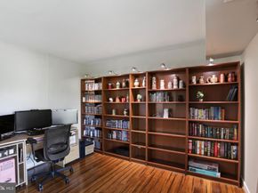 11603 Vantage Hill Road 22C, Reston VA 20190