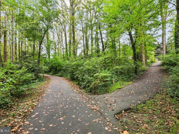 11603 Vantage Hill Road 22C, Reston VA 20190