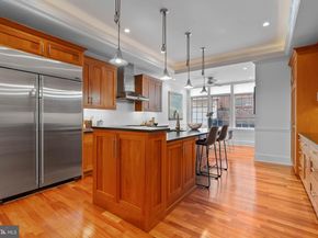 2019 Rittenhouse Square, Philadelphia PA 19103