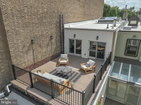 2019 Rittenhouse Square, Philadelphia PA 19103