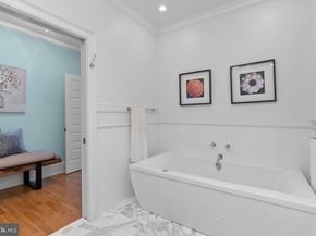 2019 Rittenhouse Square, Philadelphia PA 19103