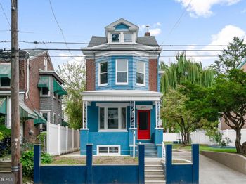 407 E Sanger Street