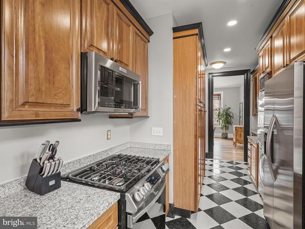 2220 20TH Street NW 46, Washington DC 20009