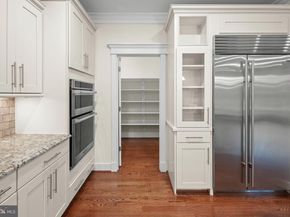 217 Pleasant Street SW, Vienna VA 22180