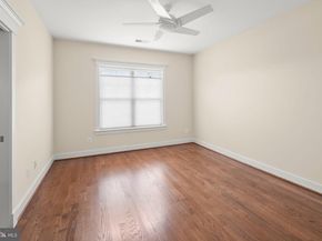 217 Pleasant Street SW, Vienna VA 22180