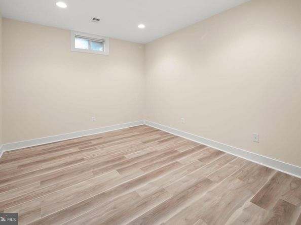 217 Pleasant Street SW, Vienna VA 22180