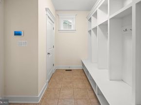 217 Pleasant Street SW, Vienna VA 22180