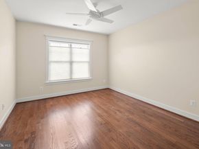 217 Pleasant Street SW, Vienna VA 22180