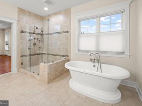 217 Pleasant Street SW, Vienna VA 22180