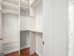 217 Pleasant Street SW, Vienna VA 22180