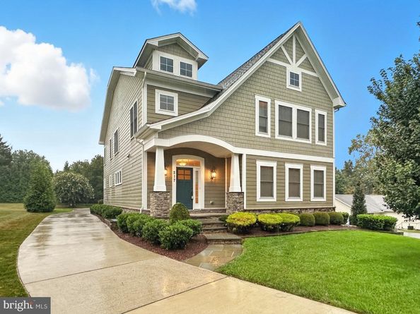217 Pleasant Street SW, Vienna VA 22180