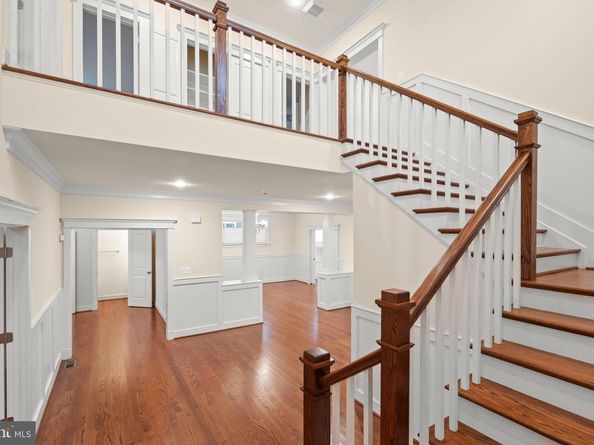 217 Pleasant Street SW, Vienna VA 22180