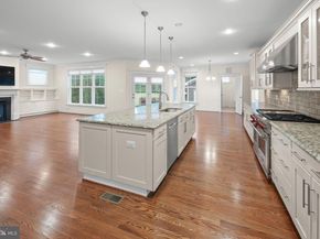 217 Pleasant Street SW, Vienna VA 22180