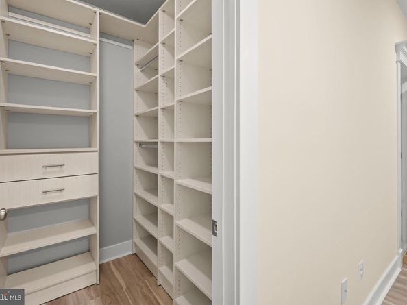 217 Pleasant Street SW, Vienna VA 22180