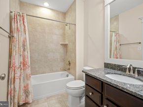 217 Pleasant Street SW, Vienna VA 22180